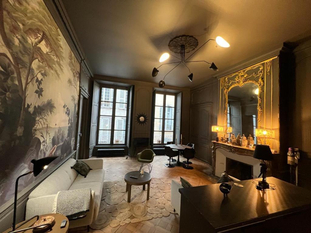 Appartement Splendide 2 Pièces 65m2 Particulier Xvii Ième Siècle-centre Historique