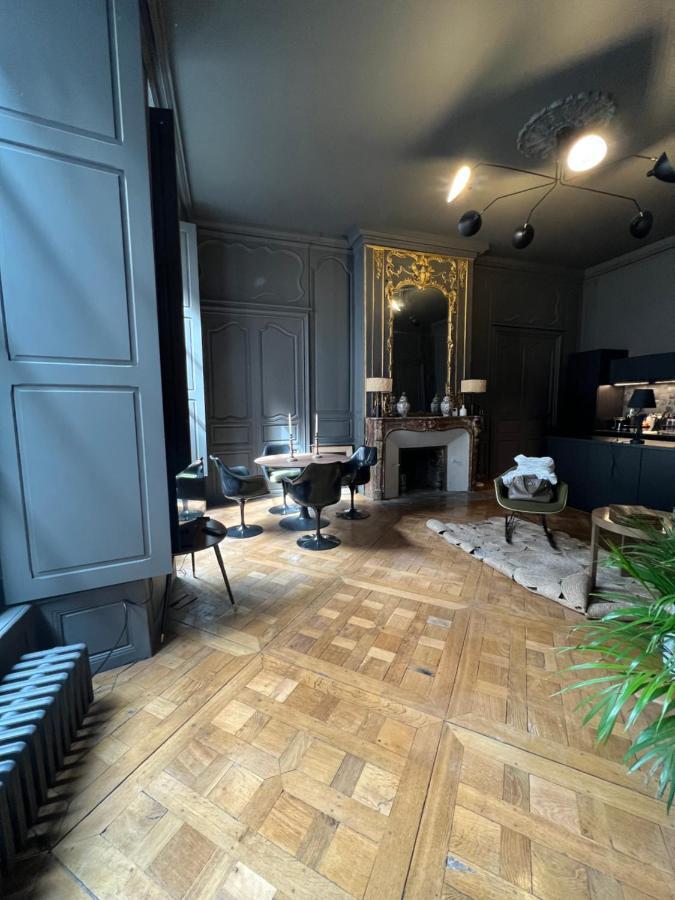 Appartement Splendide 2 Pièces 65m2 Particulier Xvii Ième Siècle-centre Historique